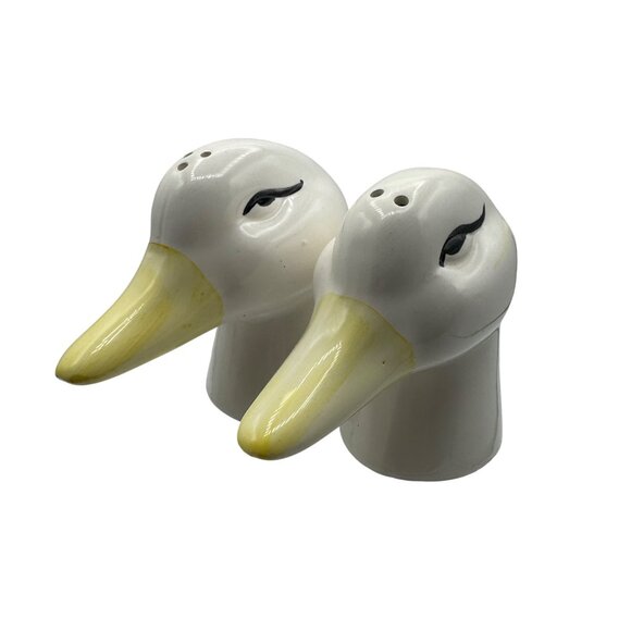 Vintage Ceramic Duck Head Salt & Pepper Shaker Set White With Yellow Bills - Picture 1 of 7